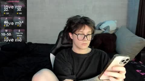 Miya online show from 01-25-25, 02:58