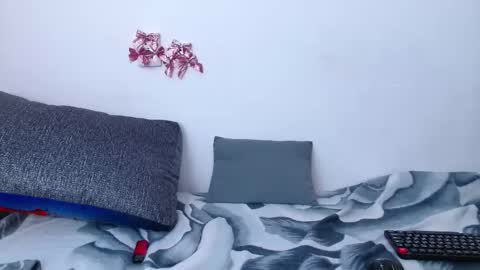 Snapshot of miya_here chatting on 02-14-26, 07:27 Miya online show from 02-14-26, 07:27