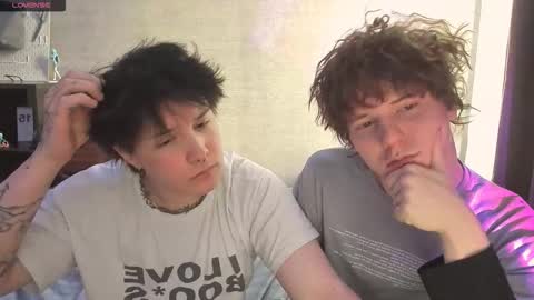 MeowMiku online show from 01-09-26, 10:07