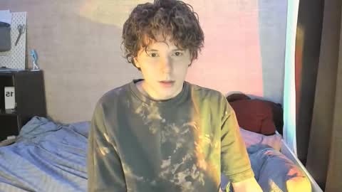 MeowMiku online show from 01-16-26, 01:37