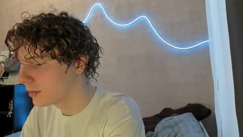 MeowMiku online show from 02-06-26, 01:58