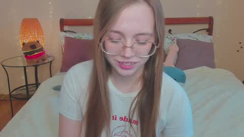 Snapshot of miya_soft chatting on 02-20-26, 06:19 Miya online show from 02-20-26, 06:19