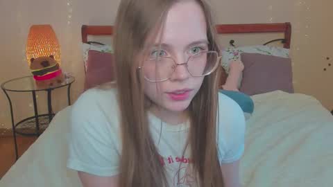 Snapshot of miya_soft chatting on 02-20-26, 06:26 Miya online show from 02-20-26, 06:26