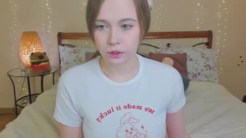 Snapshot of miya_soft chatting on 03-01-26, 01:51 Miya online show from 03-01-26, 01:51