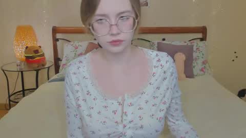 Snapshot of miya_soft chatting on 03-06-26, 01:35 Miya online show from 03-06-26, 01:35