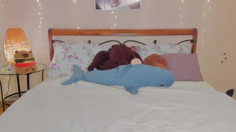 Snapshot of miya_soft chatting on 03-26-26, 01:22 Miya online show from 03-26-26, 01:22