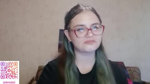 Milana online show from 09-17-25, 01:35