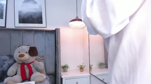 Snapshot of miyu_komori chatting on 03-28-26, 08:30 miyu_komori online show from 03-28-26, 08:30