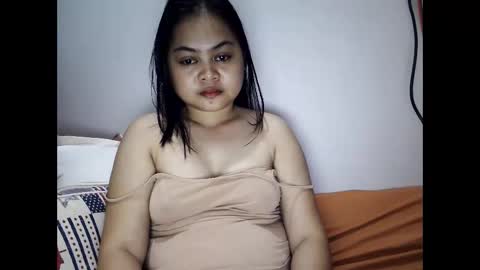 Cutiepie online show from 02-14-25, 03:00