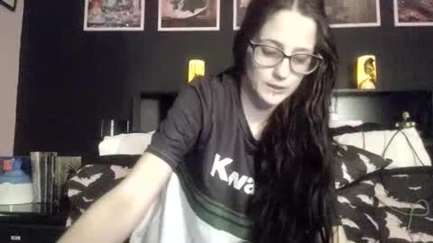 Mizz Bonez online show from 01-17-26, 01:21