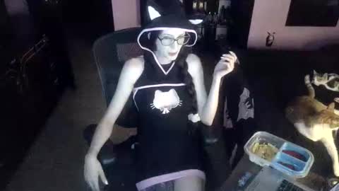 Mizz Bonez online show from 01-19-26, 02:15