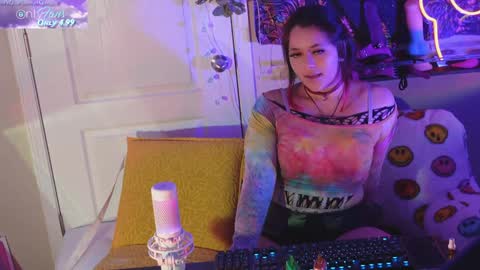 Snapshot of mj_vodkagirls chatting on 01-09-25, 01:45 Hera Tethra Bathtub stream 20k followers Ask about our custom videos3 online show from 01-09-25, 01:45