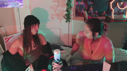 Snapshot of mj_vodkagirls chatting on 01-31-25, 02:49 Hera Tethra Bathtub stream 20k followers Ask about our custom videos3 online show from 01-31-25, 02:49