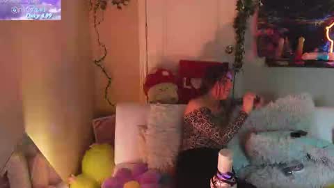 Snapshot of mj_vodkagirls chatting on 02-19-25, 06:21 Hera Tethra Bathtub stream 20k followers Ask about our custom videos3 online show from 02-19-25, 06:21