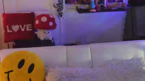 Snapshot of mj_vodkagirls chatting on 02-26-25, 04:14 Hera Tethra Bathtub stream 20k followers Ask about our custom videos3 online show from 02-26-25, 04:14