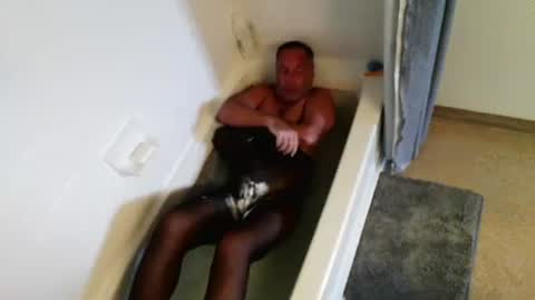 Snapshot of mjeffrey460699861 chatting on 09-12-25, 09:48 mjeffrey460699861 online show from 09-12-25, 09:48