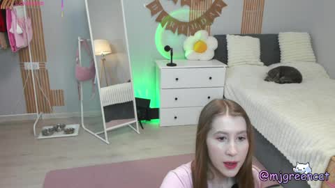 mj  online show from 05-15-26, 03:52