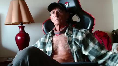 Snapshot of mjmadurengue chatting on 06-03-26, 05:18 Mario jose online show from 06-03-26, 05:18