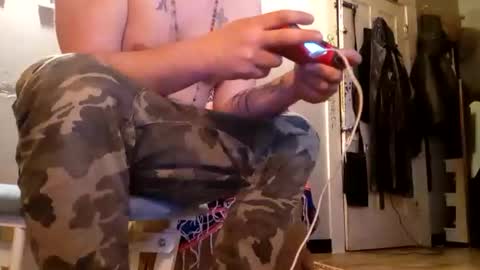 Daddy720 online show from 12-21-25, 03:02