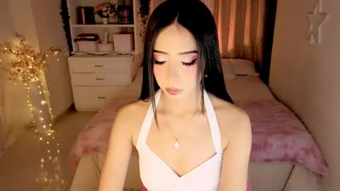 Alice online show from 05-20-26, 01:56
