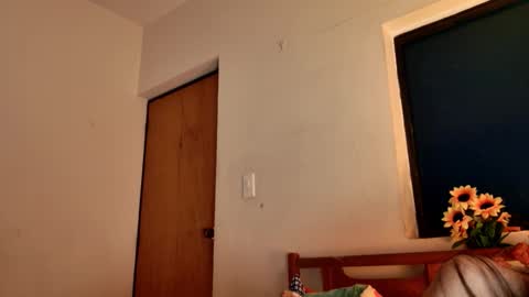 MoonLipson online show from 09-29-25, 09:52