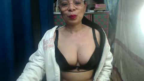 kelly online show from 10-23-25, 10:52