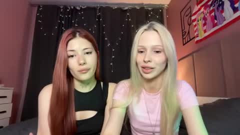 Snapshot of mmkakpoxyi22 chatting on 07-21-26, 02:14 alice and ray online show from 07-21-26, 02:14