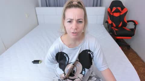 Margo online show from 11-19-25, 11:49