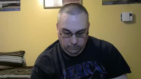Snapshot of mmr4545 chatting on 04-09-26, 04:23 mark online show from 04-09-26, 04:23