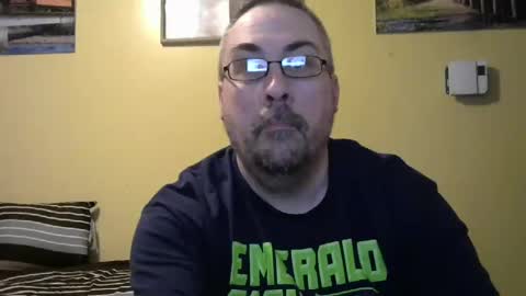 Snapshot of mmr4545 chatting on 04-20-26, 03:20 mark online show from 04-20-26, 03:20