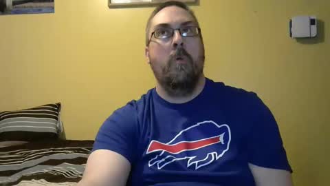 Snapshot of mmr4545 chatting on 05-08-26, 04:07 mark online show from 05-08-26, 04:07