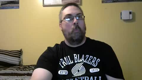 Snapshot of mmr4545 chatting on 05-20-26, 03:56 mark online show from 05-20-26, 03:56