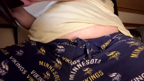 mnguy19726969 online show from 09-09-25, 04:34