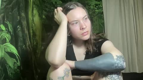 Misty online show from 01-14-25, 05:08