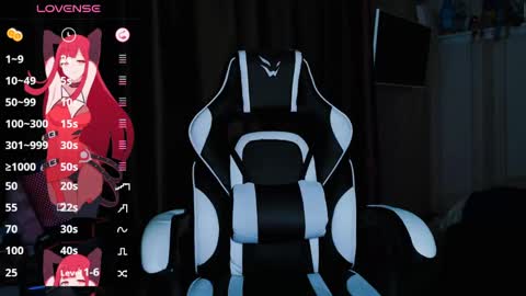 Snapshot of mo_atsui chatting on 04-01-26, 03:53 Hello Im Mo online show from 04-01-26, 03:53