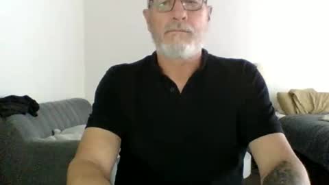 Snapshot of moamale chatting on 02-18-26, 03:02 moamale online show from 02-18-26, 03:02