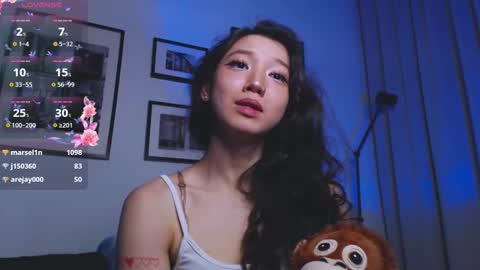 Snapshot of moana_blu chatting on 01-24-25, 05:10 moana online show from 01-24-25, 05:10