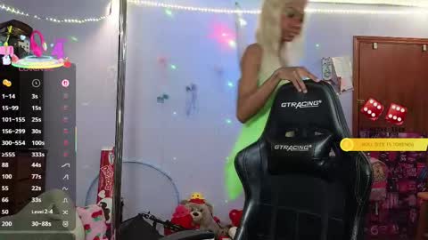 MOCHA   JAMES THE NPC  online show from 02-23-25, 02:40