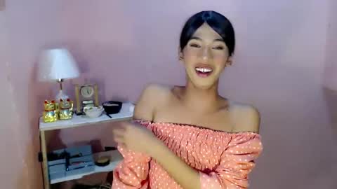 Mocha Locca  online show from 01-01-25, 04:29