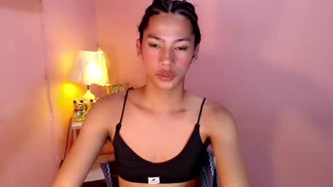 Mocha Locca  online show from 02-17-25, 04:15