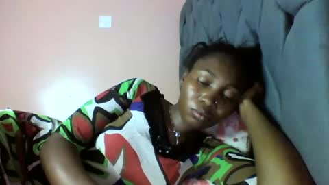 Snapshot of mochakei chatting on 10-04-25, 06:50 mochakei online show from 10-04-25, 06:50