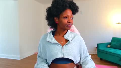 Mocha  BDAY JAN 13  online show from 10-24-25, 06:04