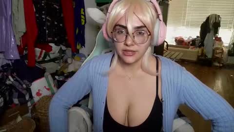 The Mochi Rainbow Variety Show online show from 01-08-25, 08:07