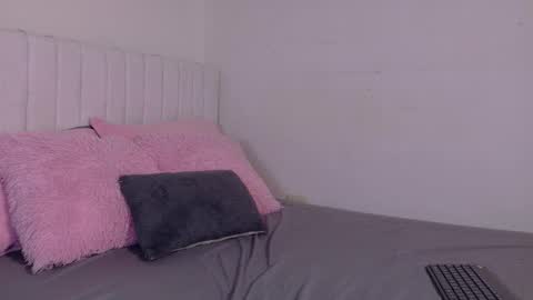 zoe ross online show from 01-07-26, 07:05