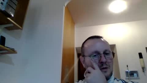 Snapshot of modesto1969 chatting on 01-05-25, 11:37 modesto1969 online show from 01-05-25, 11:37