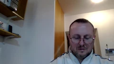 Snapshot of modesto1969 chatting on 01-05-25, 02:41 modesto1969 online show from 01-05-25, 02:41