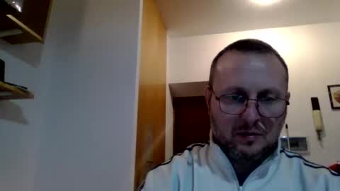 Snapshot of modesto1969 chatting on 01-11-25, 05:51 modesto1969 online show from 01-11-25, 05:51
