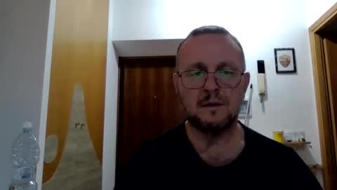 Snapshot of modesto1969 chatting on 09-27-25, 04:34 modesto1969 online show from 09-27-25, 04:34