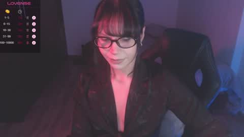 Snapshot of modjo_ chatting on 06-25-26, 01:49 Modjo online show from 06-25-26, 01:49
