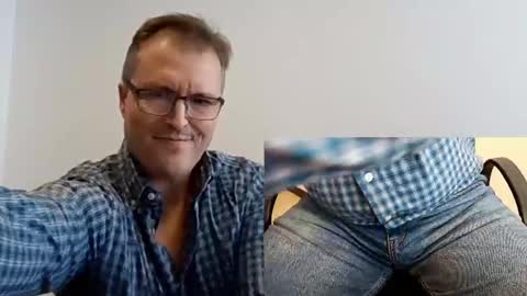 Moe online show from 04-06-26, 06:42